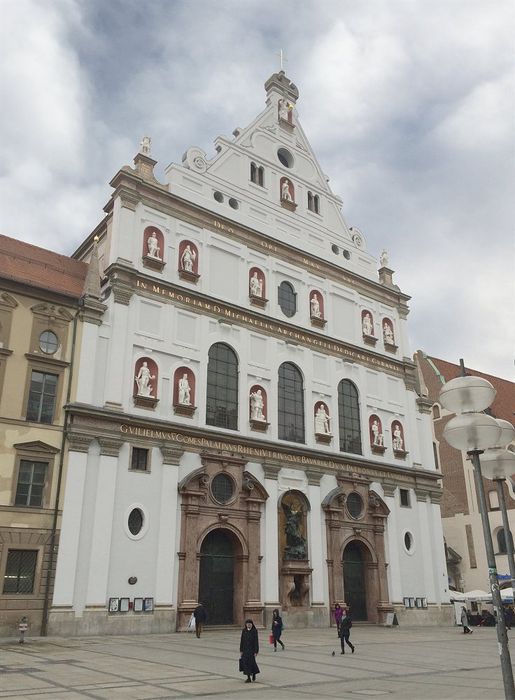 Jesuitenkirche St. Michael