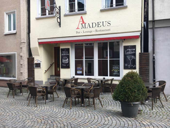 Amadeus - Bar Lounge Restaurant