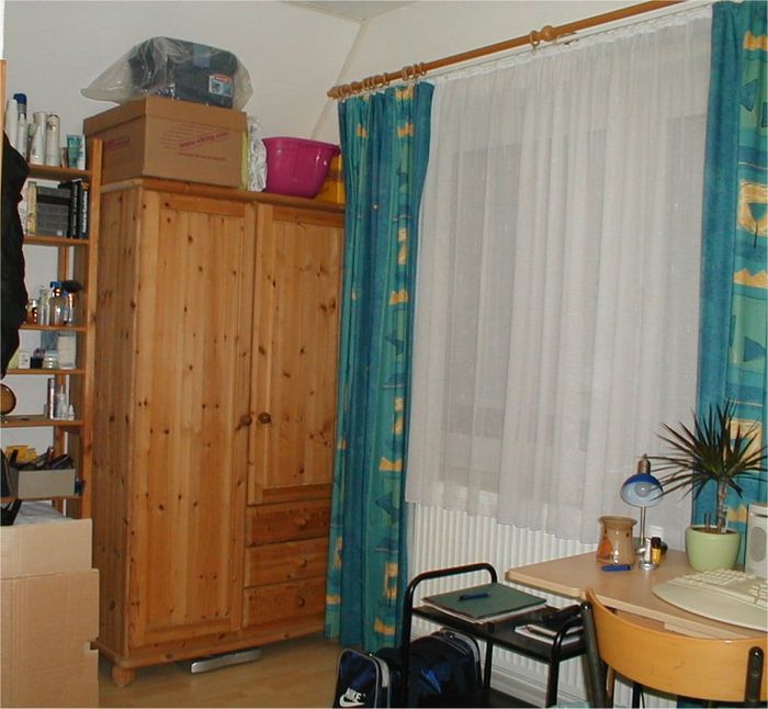 Platz für alles was man braucht - mein Zimmer