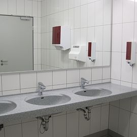 Maxi Autohof - Damentoilette, sehr sauber