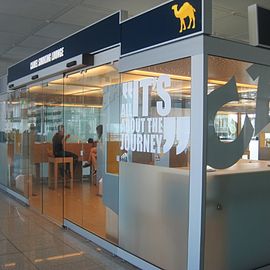 Camel Raucher Lounge im Ablugbereich Terminal 2