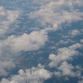 Über den Wolken.....
kurz vor der Landung in München