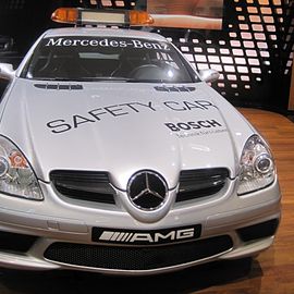 Safety-Car: mit &quot;schlappen&quot; 350 PS - oder waren es KW?