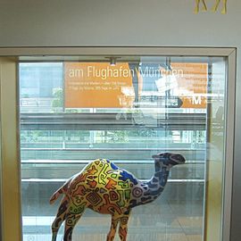 Camel Raucher Lounge im Terminal 2, hinter der Sicherheitskontrolle