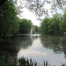 Weiher mit Fontäne