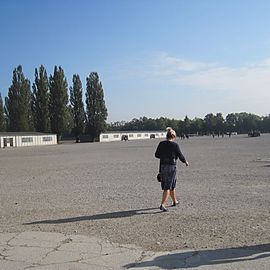 KZ-Gedenkstätte Dachau: Der große Appellplatz 