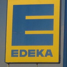 Edeka in Born