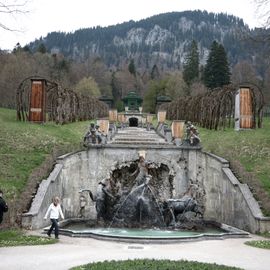 Schloss und Gartenverwaltung Linderhof in Ettal