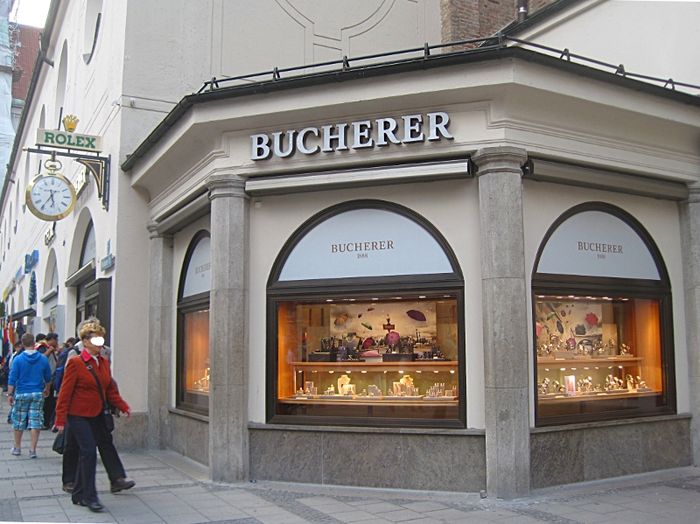 Bucherer - Ecke Kauflinger Str.