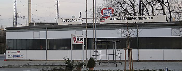 Nutzerbilder Krafa GmbH Autolackier-und Karosseriefachbetrieb Autolackiererei