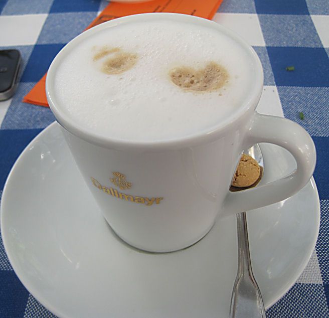 Alte Post zu Pähl - zum Abschluss noch einen leckeren Cappuccino