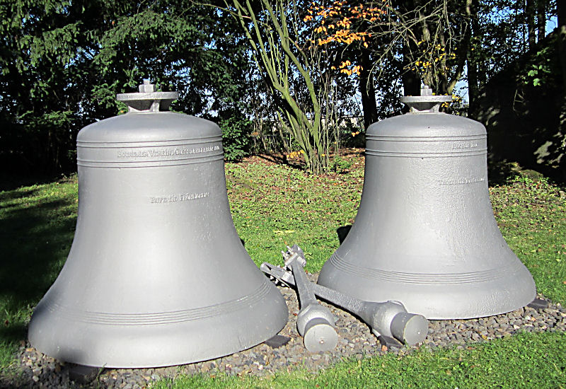 alte Glocken noch vom Bochumer Verein