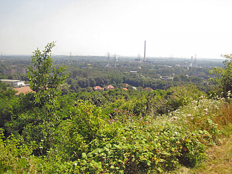 Von hier oben hat man eine wunderschöne Aussicht über&apos;s halbe Ruhrgebiet