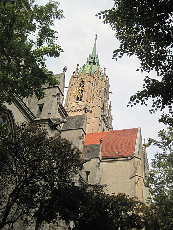 Bild 15 Kath. Pfarramt St. Paul in München