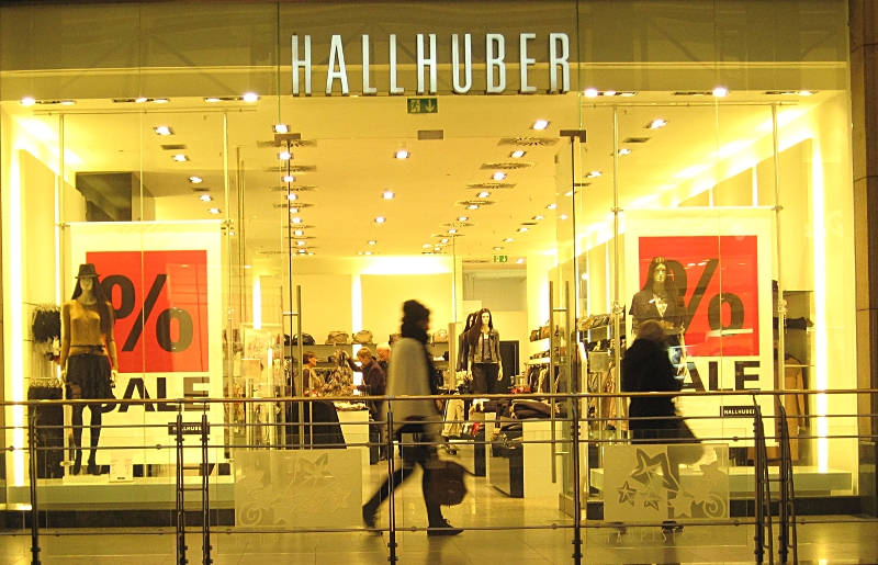 Hallhuber GmbH in 46047 Oberhausen-Neue Mitte