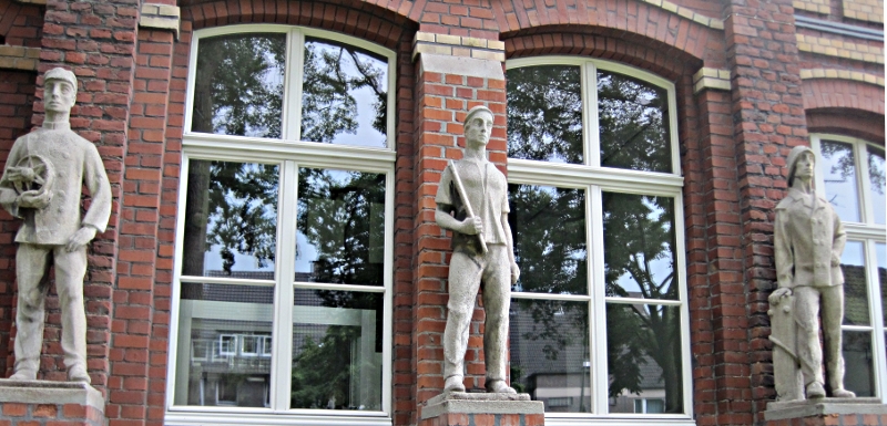 Heimatmuseum in Wanne-Unser-Fritz, ehemalig Schule. zu sehen sind Eisenbahner - Bergmann - Binnenschiffer