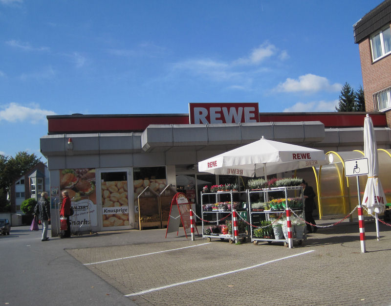 Bild 1 REWE in Herne