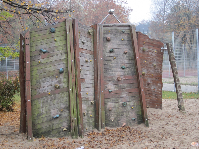 Gesamtschule Wanne - Kletterwand