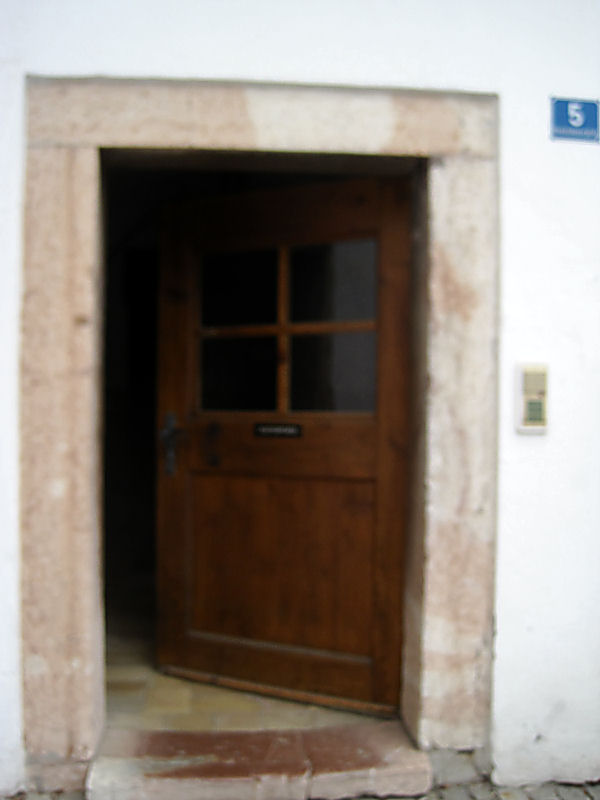 Eingangstür zum Franziskaner Kloster