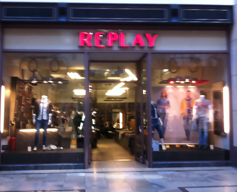 Bild 1 REPLAY Shop GmbH in Oberhausen
