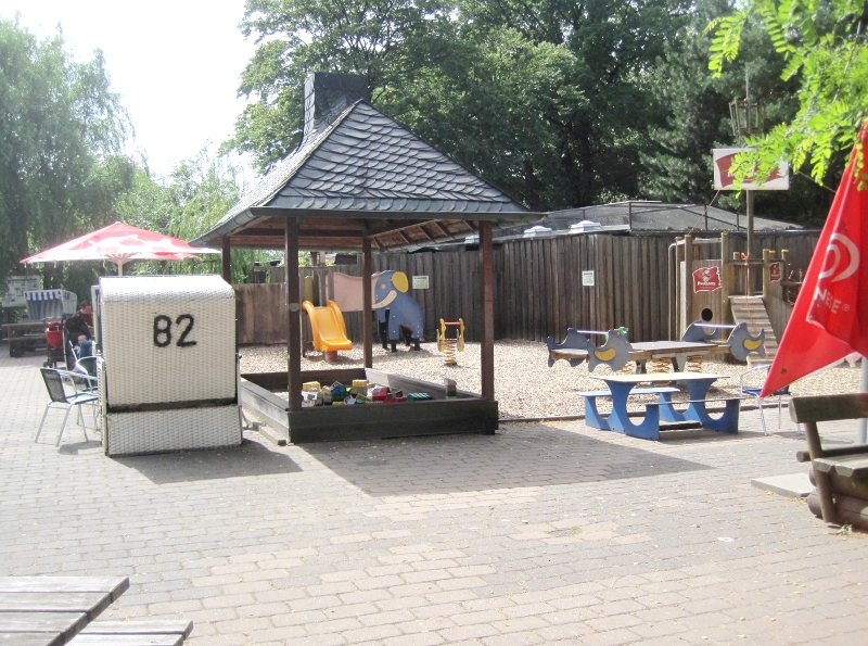 Kinderspielplatz am Kiosk