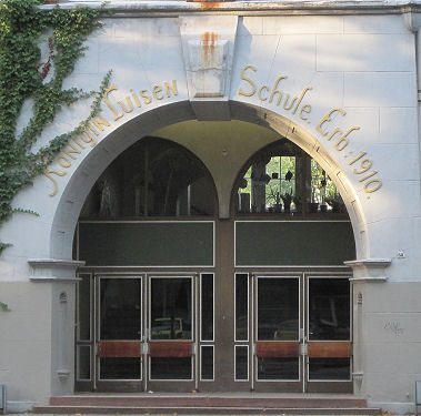 Bild 2 Hauptschule Königin-Luisen-Schule in Herne