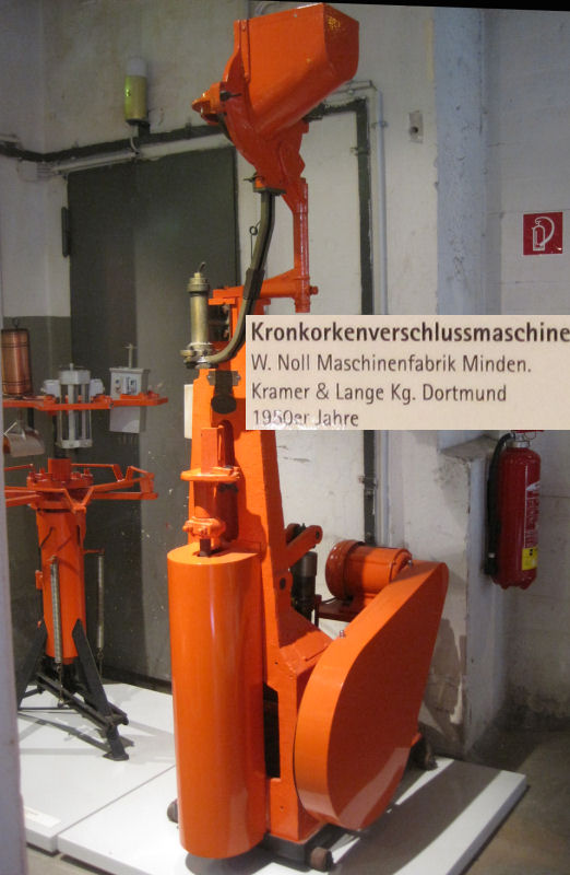 Brauerei-Museum Dortmund: Kronkorken-Verschlussmaschine