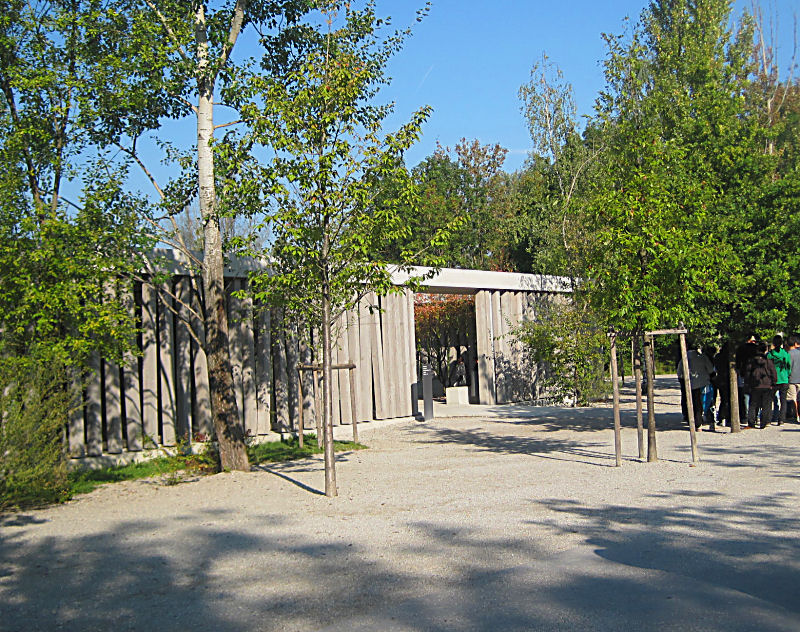 Eingang der KZ-Gedenkstätte Dachau