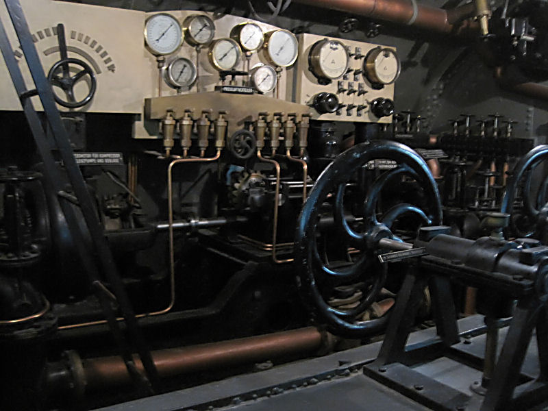 Deutsches Museum: original U-Boot, Maschinenraum