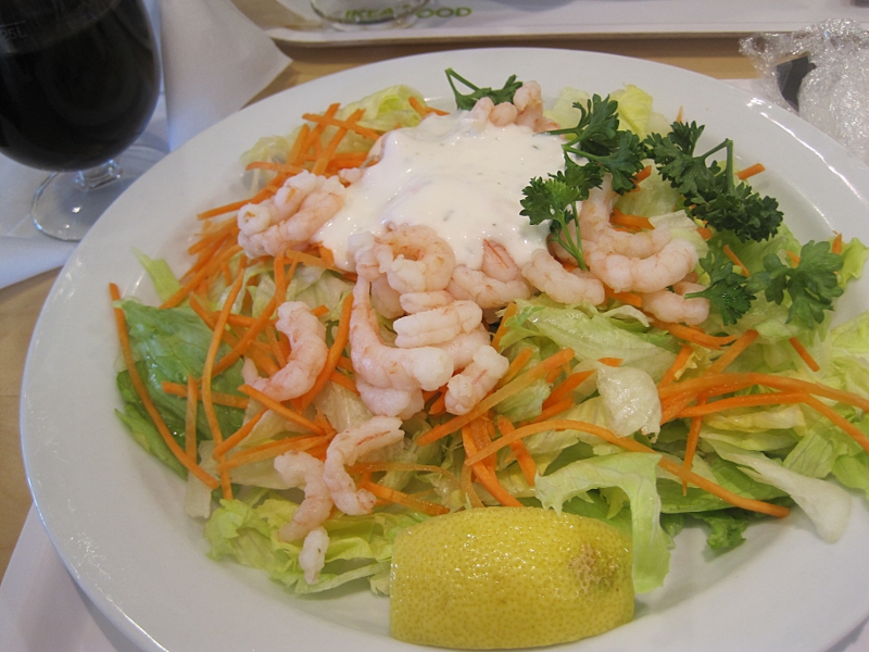 Shrimps Salat 3,90€. Konnte man sogar ganz gut essen