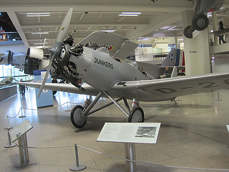 Deutsches Museum - Luftfahrt: alte Junkers