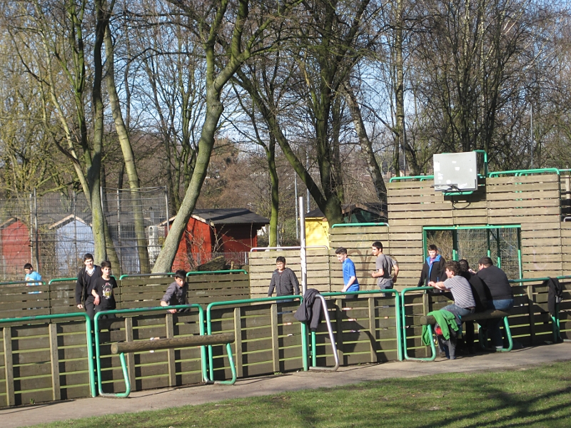 Ein Basketball Spielfeld