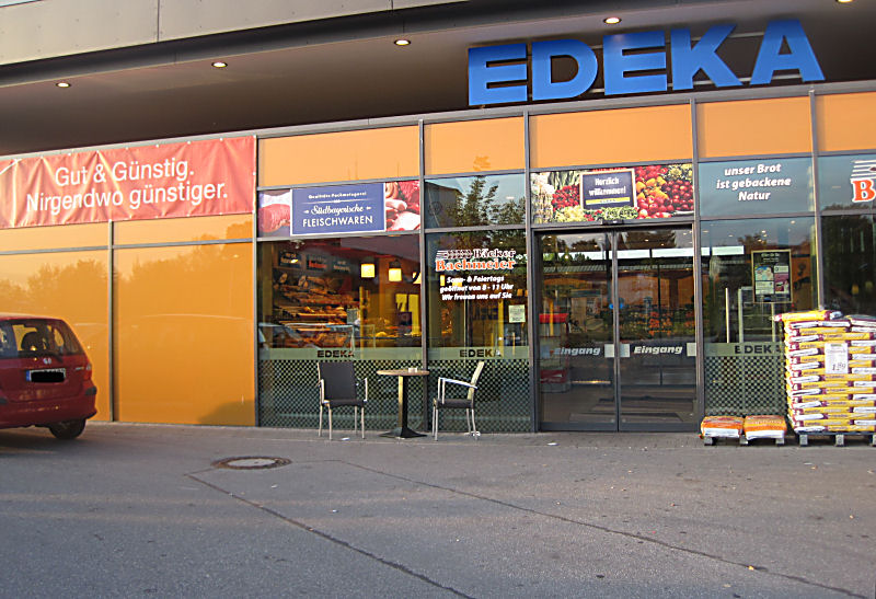 großes Edeka Center in Weilheim