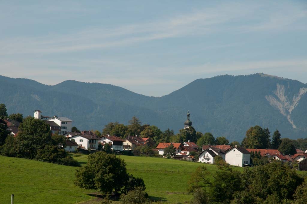 Neubau Gästhaus Angerer Murnau. Genießen Sie den traumhaften Ausblick auf die bayrischen Alpenlandschaft