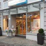 Neustadt Parfümerie, Kosmetik, Schmuck in Ansbach