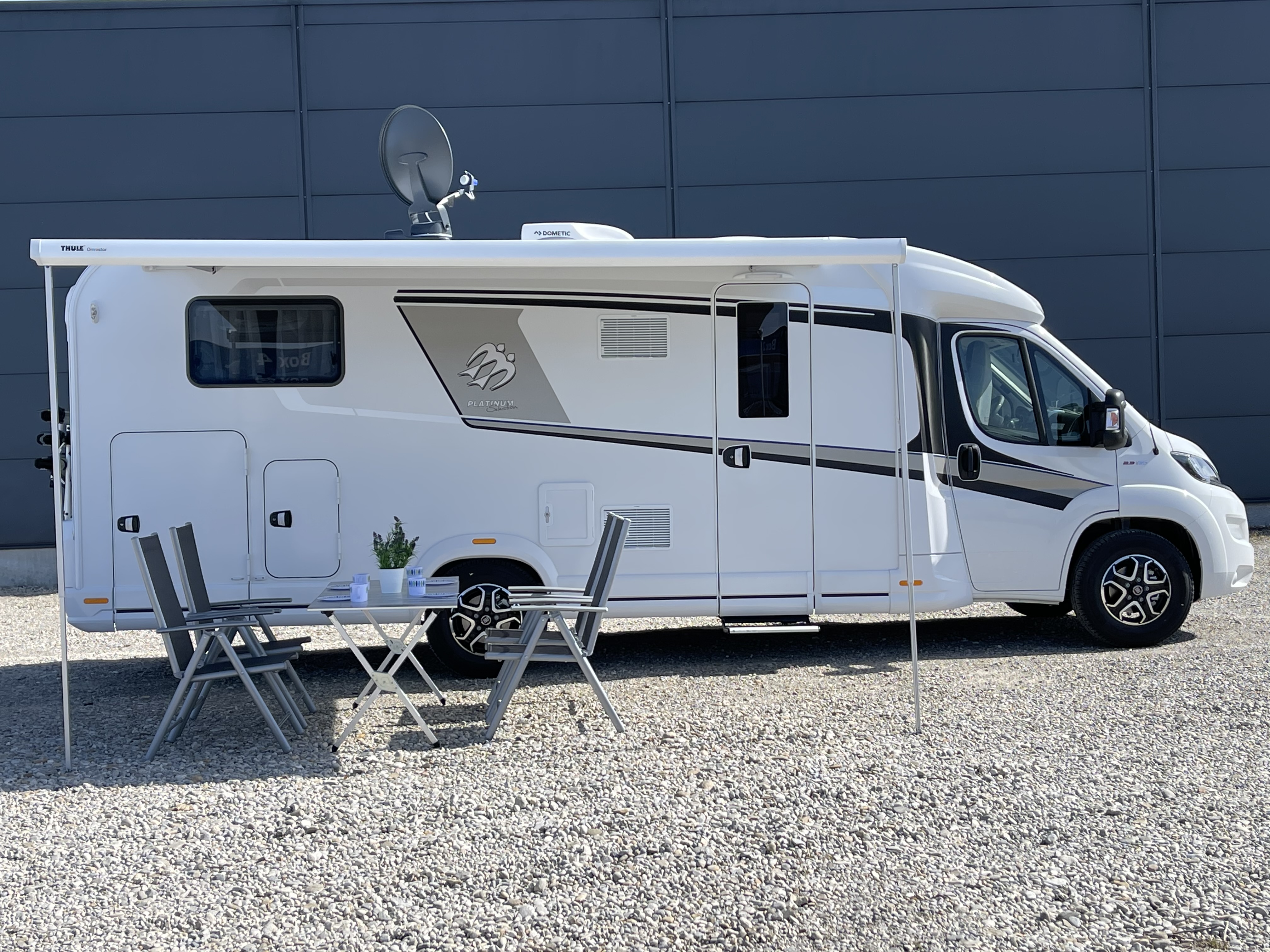 Bild 3 Haug Wohnmobilvermietung - Wohnmobil mieten in München & Dachau in Bergkirchen