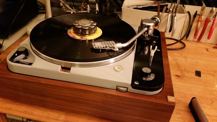 Thorens TD 124 Mk2 mit TP 14 und Denon DL 103 in Nussbaum