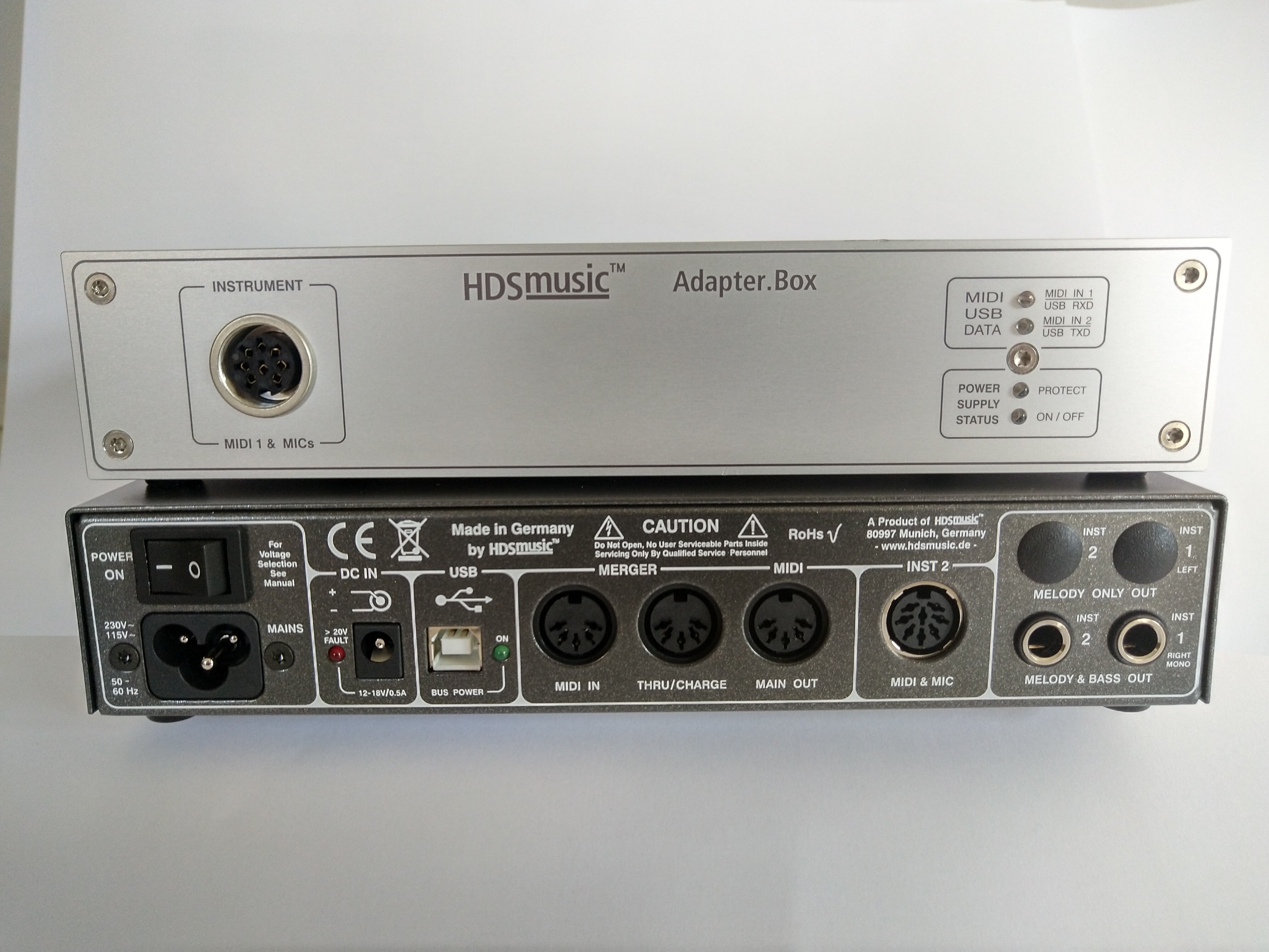 HDS Adapter.Box, die Schnittstrelle zur MIDI-Welt und PA (Mischpult)