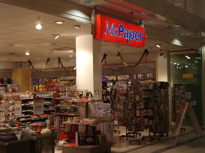 McPaper - Alte Elbgaustraße, Eidelstedt-Center