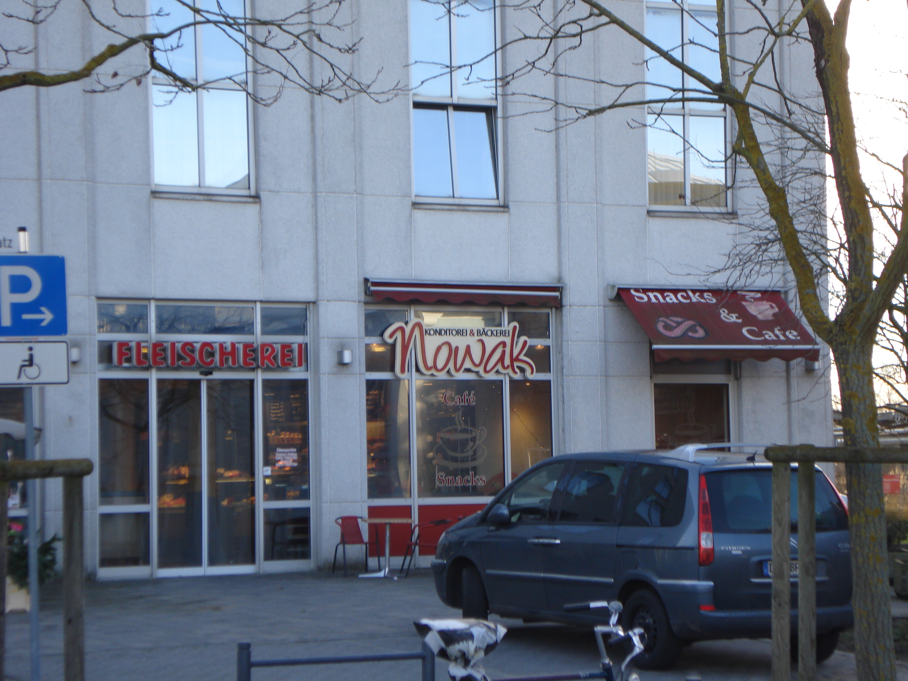 Bild 5 Bäckerei u. Konditorei Nowak in der Inter-City-Passage in Rostock