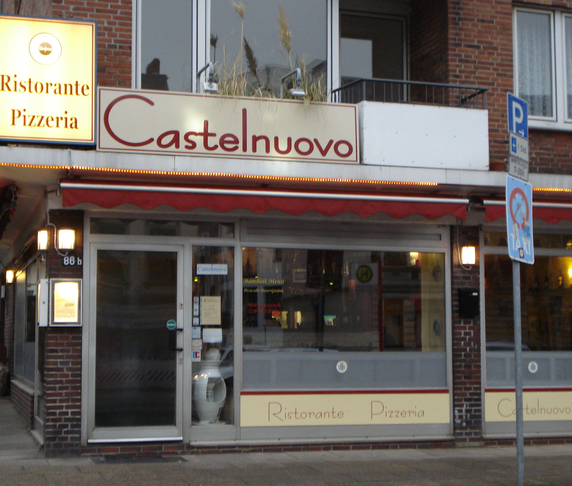 Bild 2 Castelnuovo in Hamburg