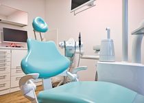 Bild zu Zahnarzt Gießen - Zahnzentrum Dr. Röder & Kollegen