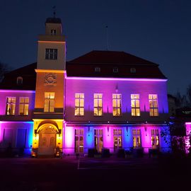 Villa Schützenhof bei Nacht