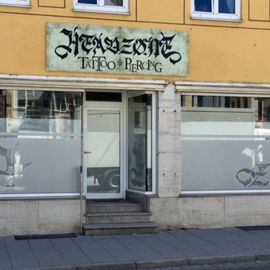 Außenansicht Tattoo-Studio, Schöngeisinger Straße 19