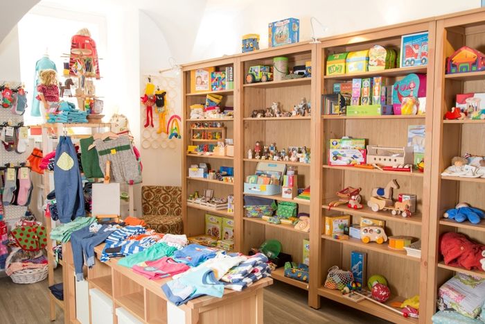 Spielwaren in Weilheim: Friedoline führt Holz-und Kreativspielzeug namhafter Marken wie Ostheimer oder Nic
