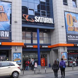 SATURN in Köln