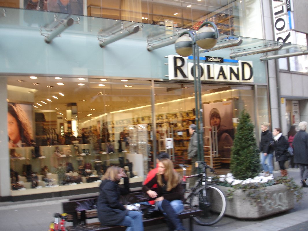 Bild 2 Roland-Schuhe in Düsseldorf
