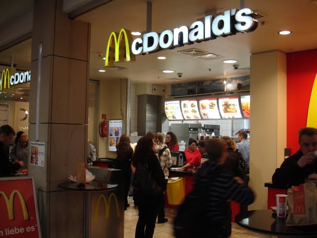 Bild 1 McDonald's Deutschland Inc. in Mannheim