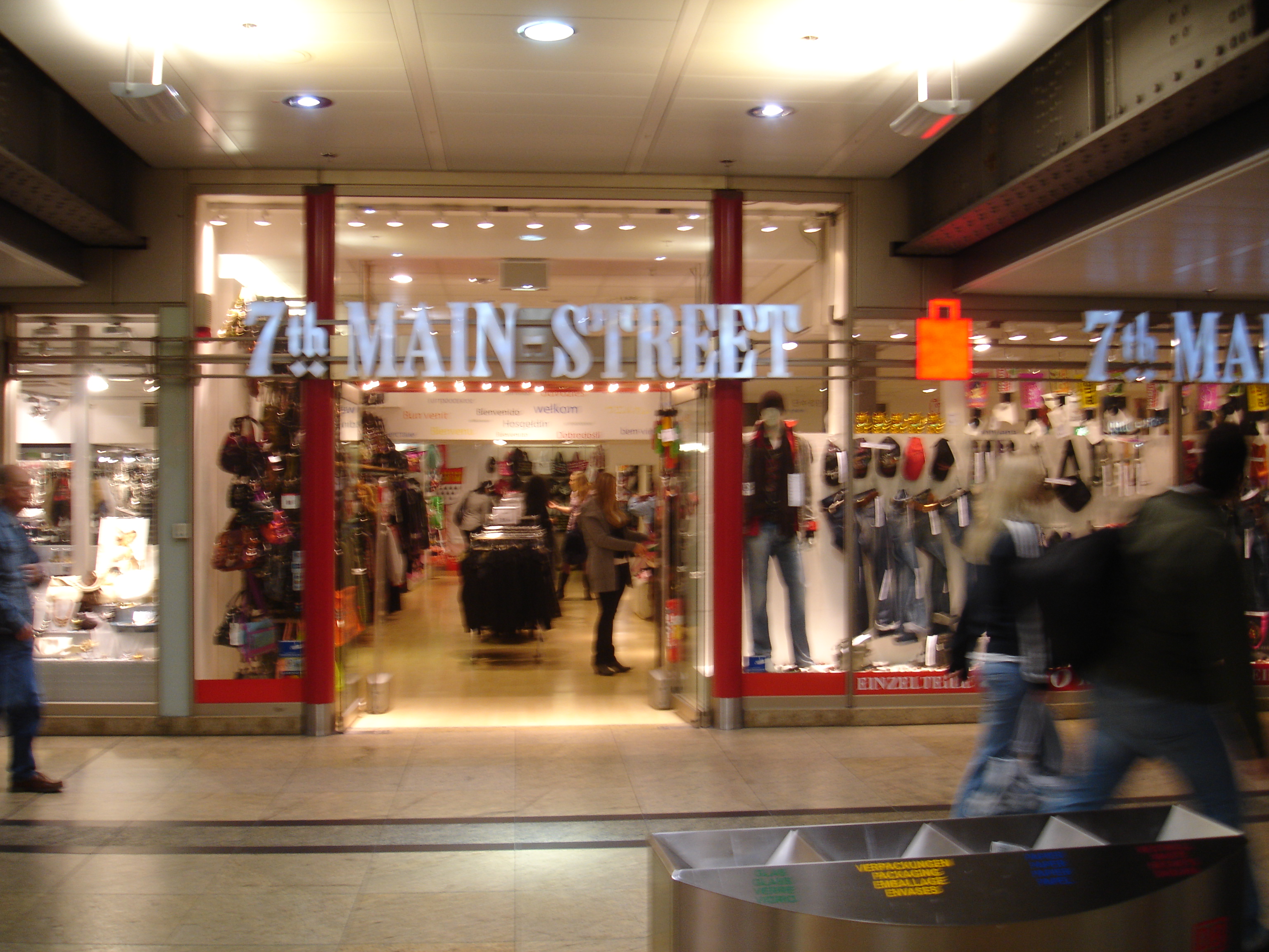 Bild 2 7th Mainstreet Textil Handelsgesellschaft mbH in Köln