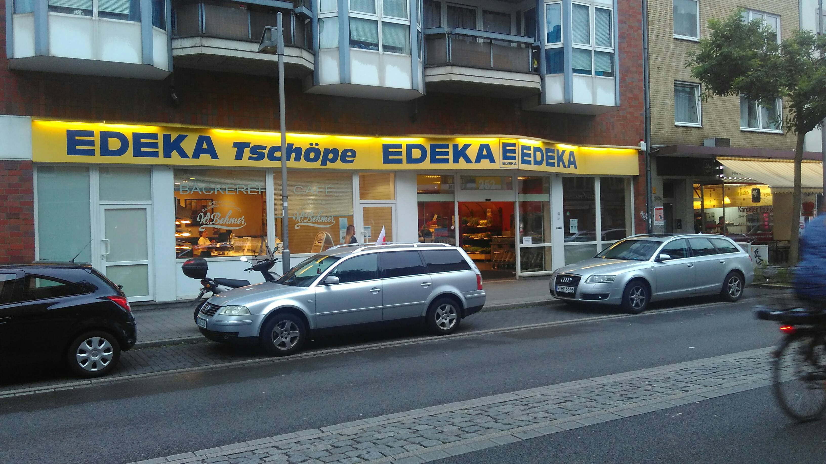 Bild 1 EDEKA Tschoepe in Düsseldorf
